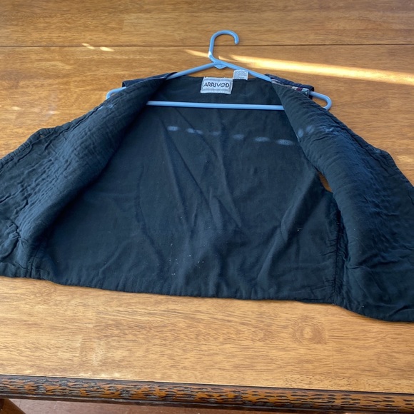 Pattern vest with 4buttons - Picture 3 of 4